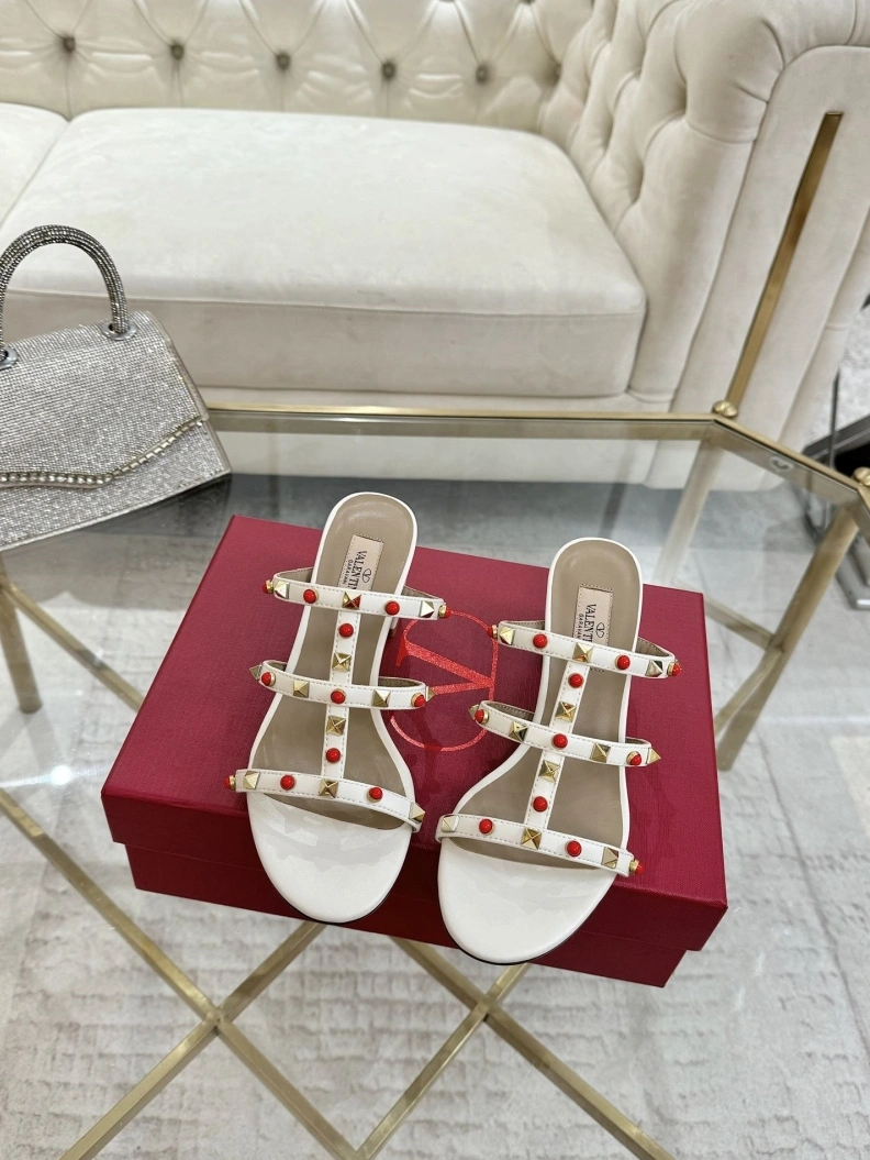 GoodFit Vxlxntino Sandals 229438