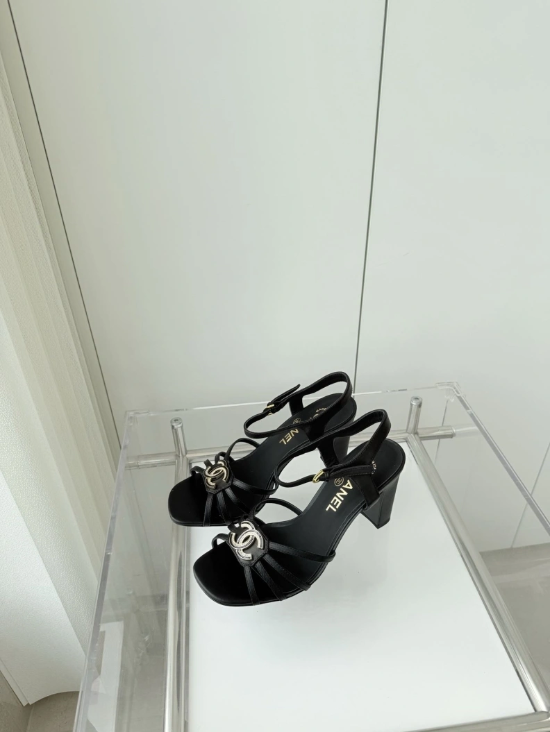 DailyWear Chxnxl Sandals 119232