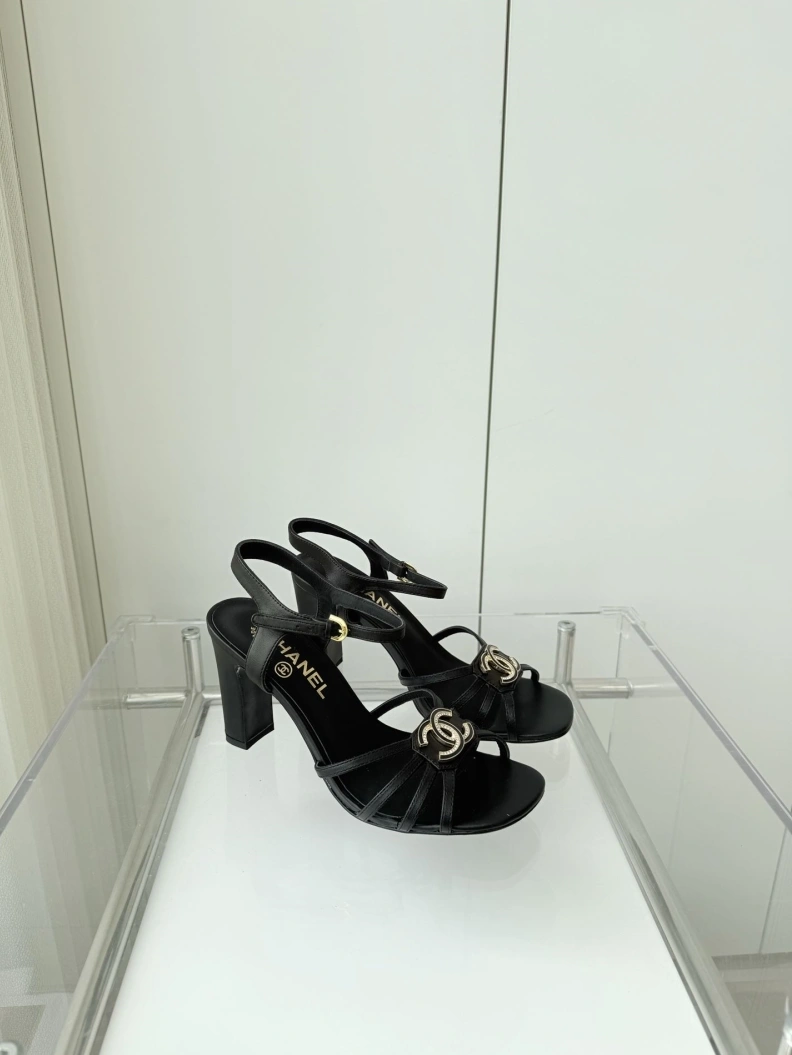 DailyWear Chxnxl Sandals 119232