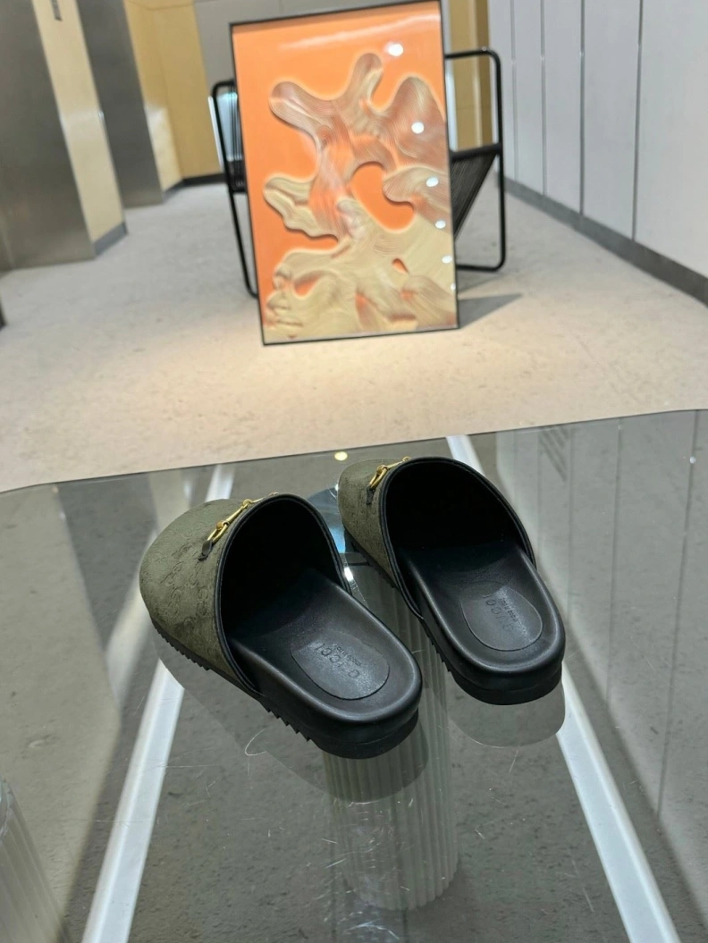 Gxccx Slippers DailyWear 157087