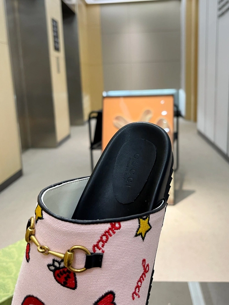 Gxccx Slippers Reliable 157089