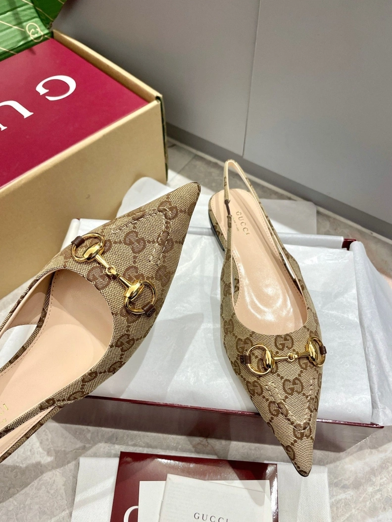 Gxccx Sandals Sophisticated 157206