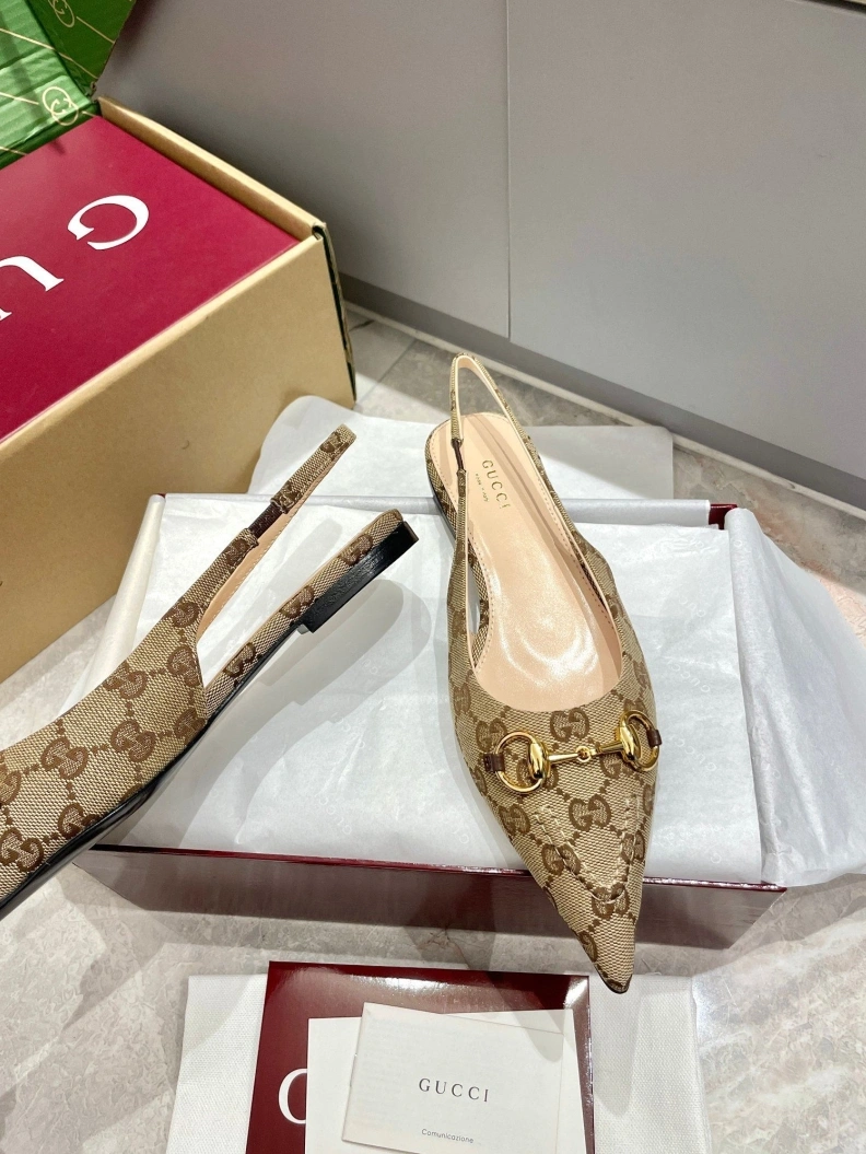 Gxccx Sandals Sophisticated 157206