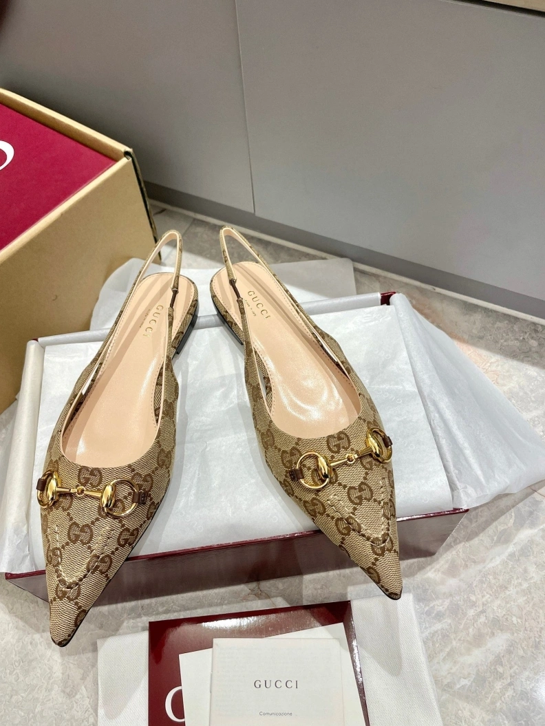 Gxccx Sandals Sophisticated 157206