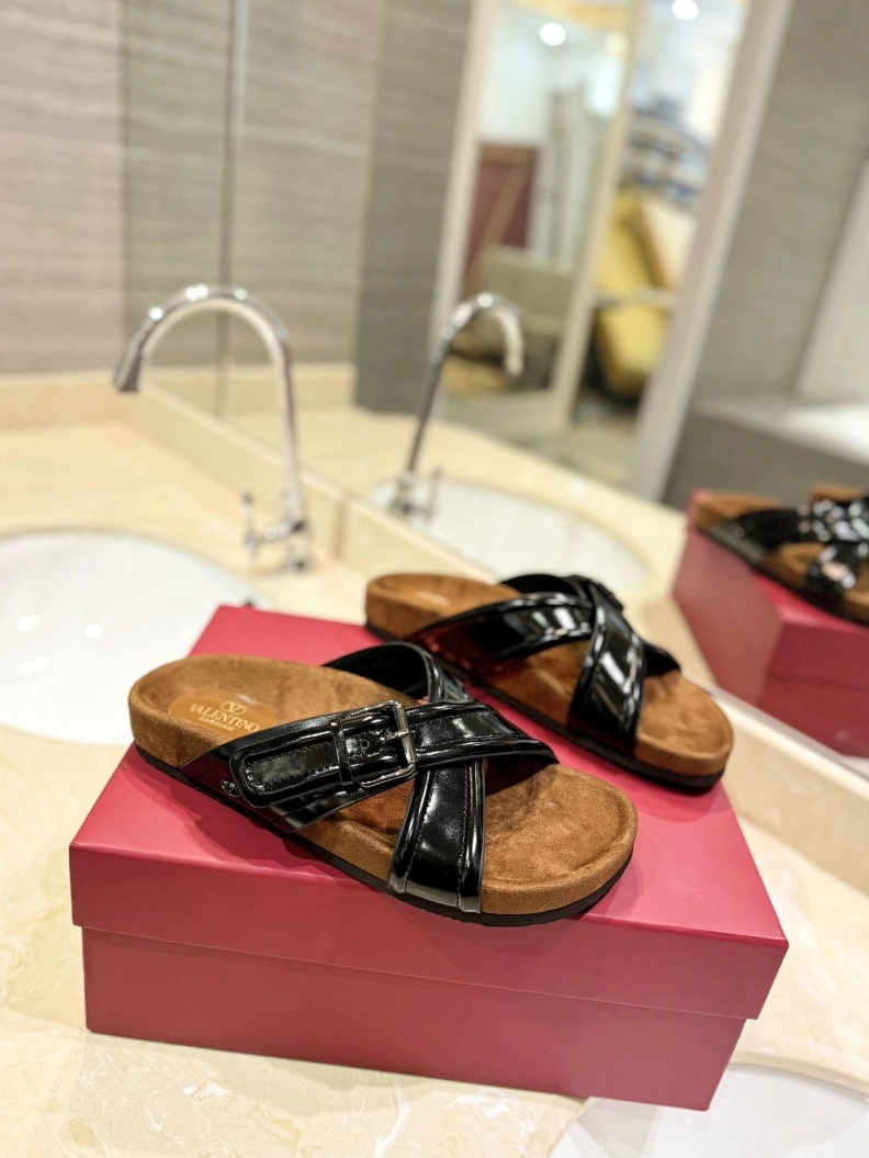 Trendy Vxlxntino Slippers 229342