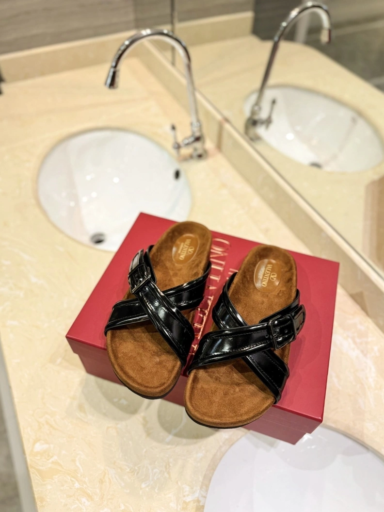 Trendy Vxlxntino Slippers 229342