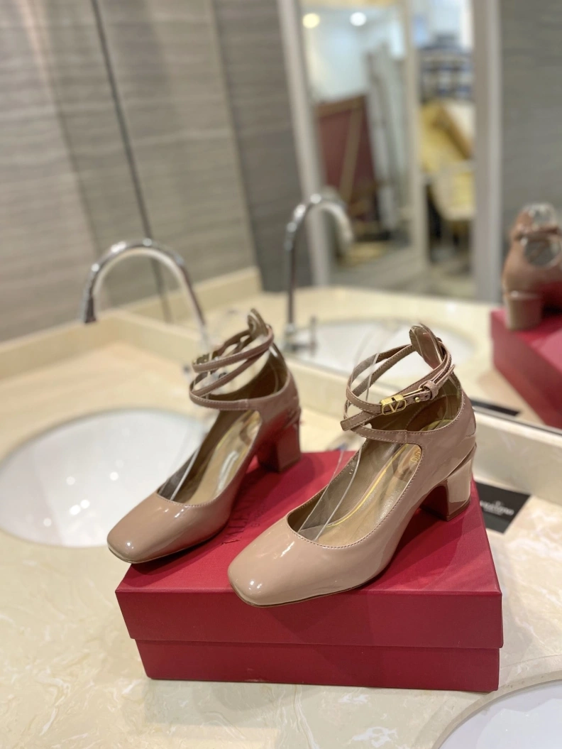 SportInspired Vxlxntino High Heels 229554