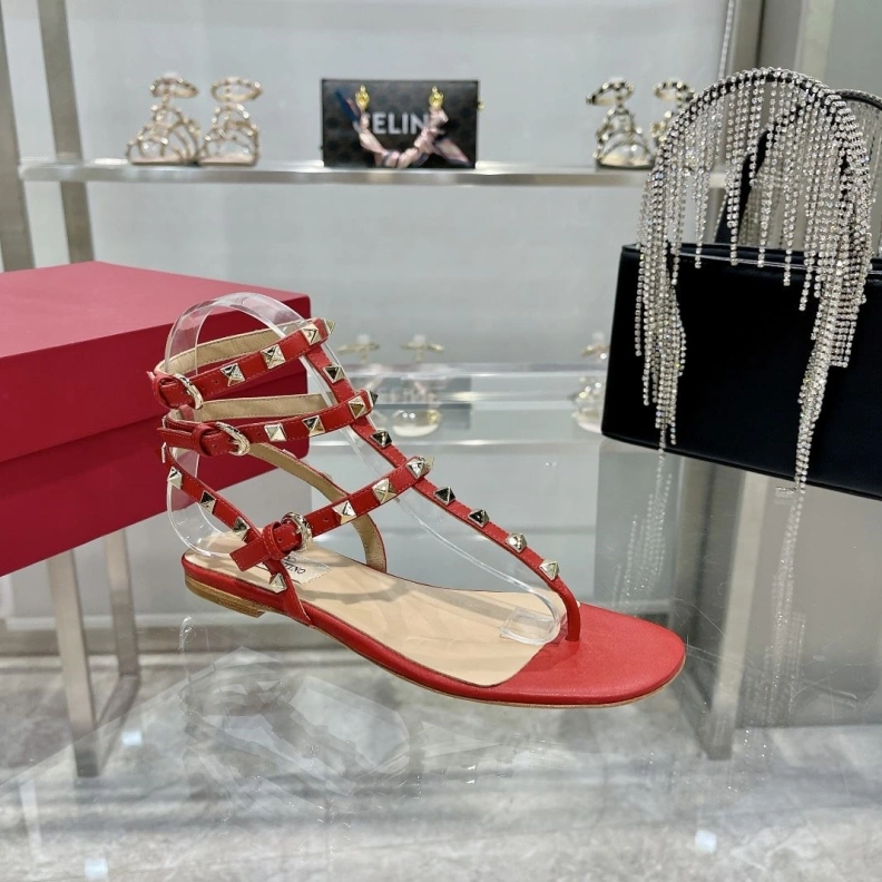 Reliable Vxlxntino Sandals 229443
