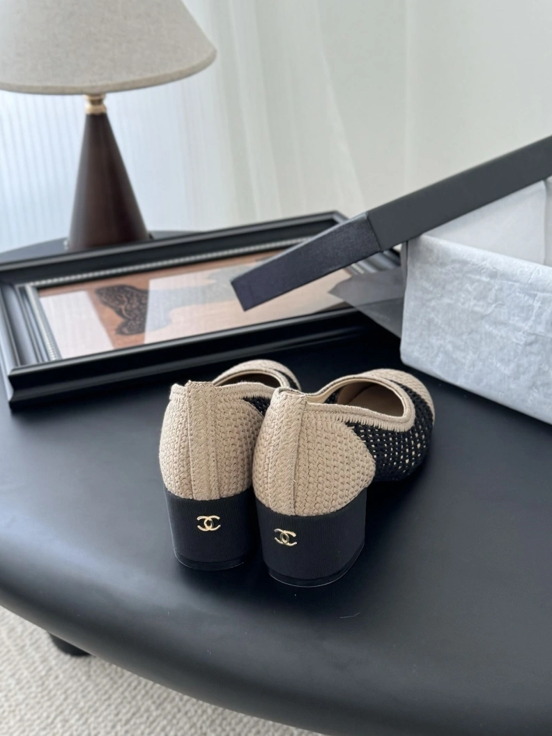 Flexible Chxnxl Flat Shoes 119484
