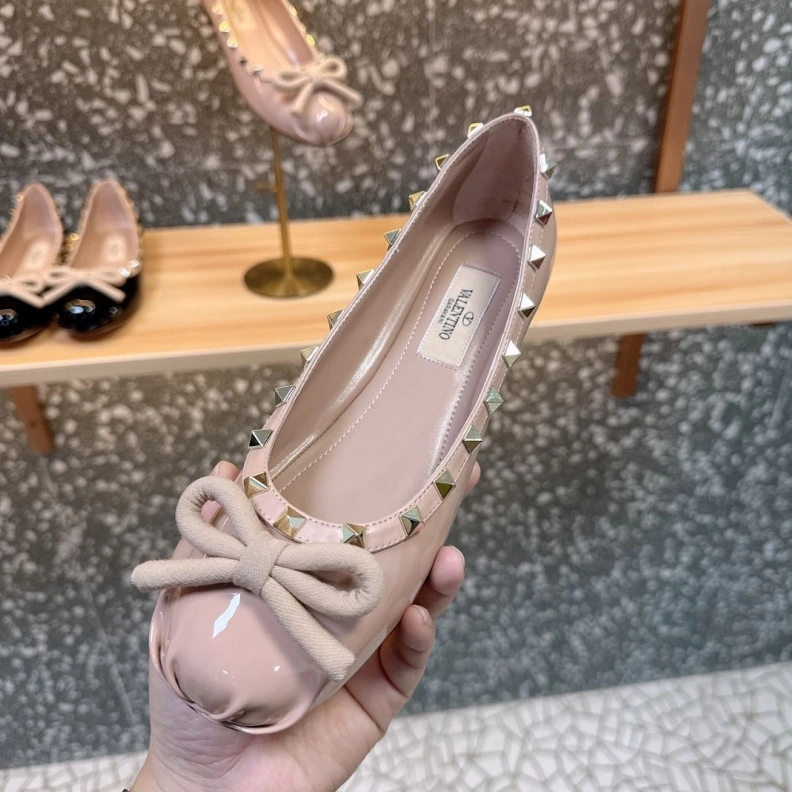 Timeless Vxlxntino flat shoes 229569