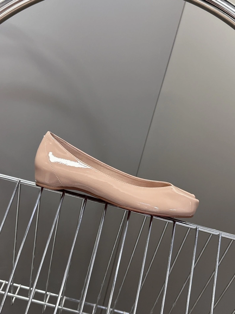 Othxr flat shoes Functional 212298