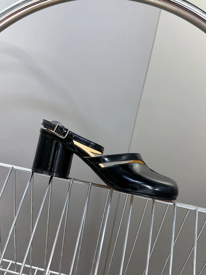 Minimalist Othxr Sandals 212160
