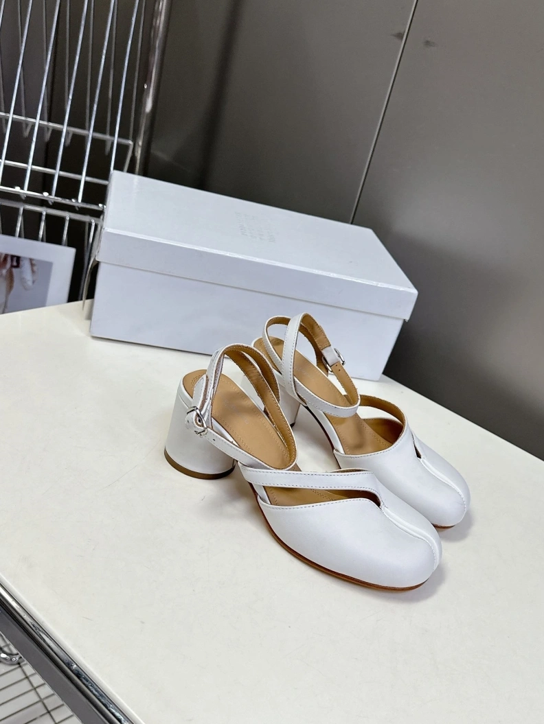 Reliable Othxr Sandals 212158