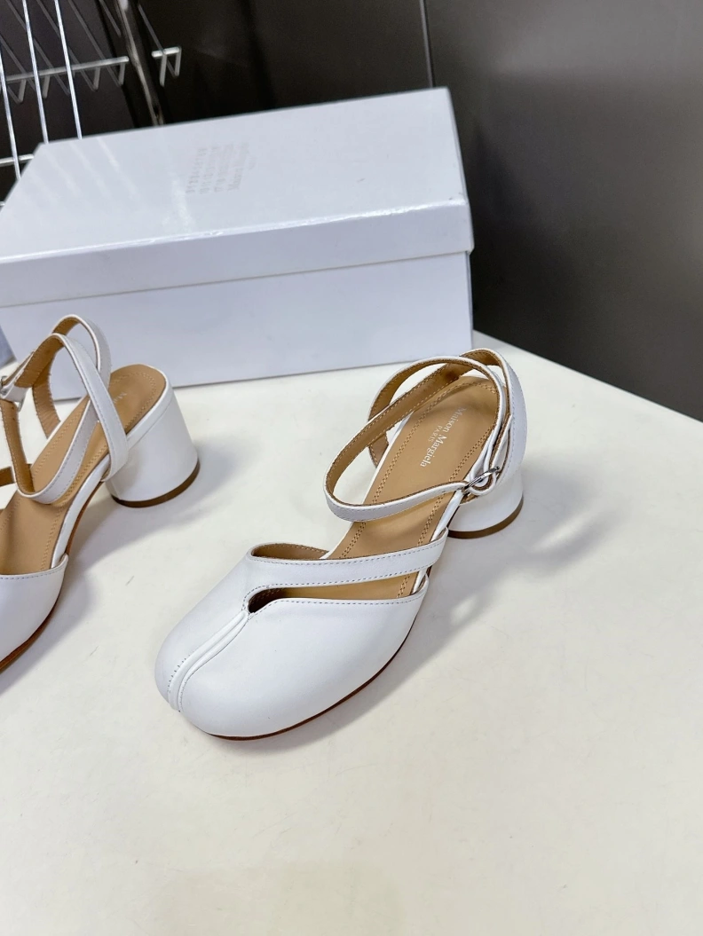 Reliable Othxr Sandals 212158