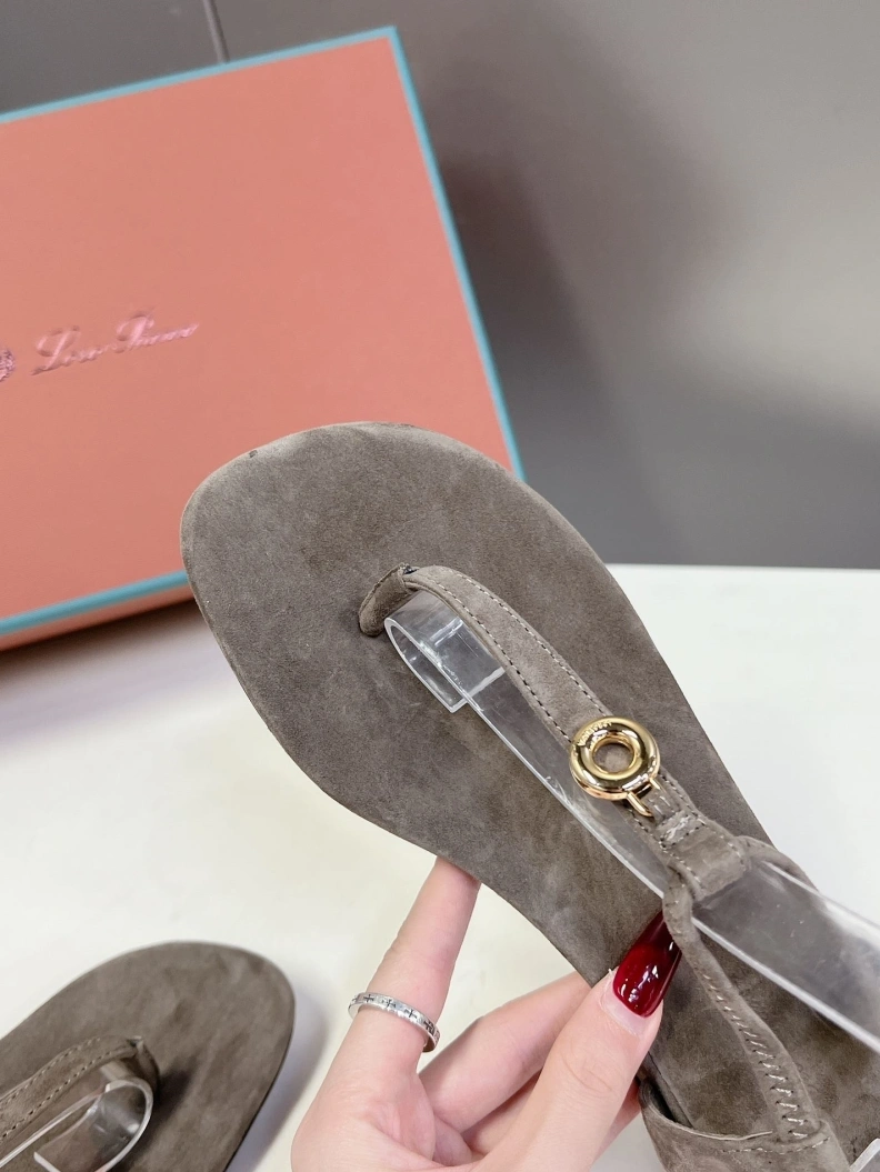 ModernLook Othxr Sandals 212170