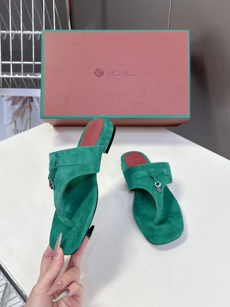 Compact Othxr Slippers 212089