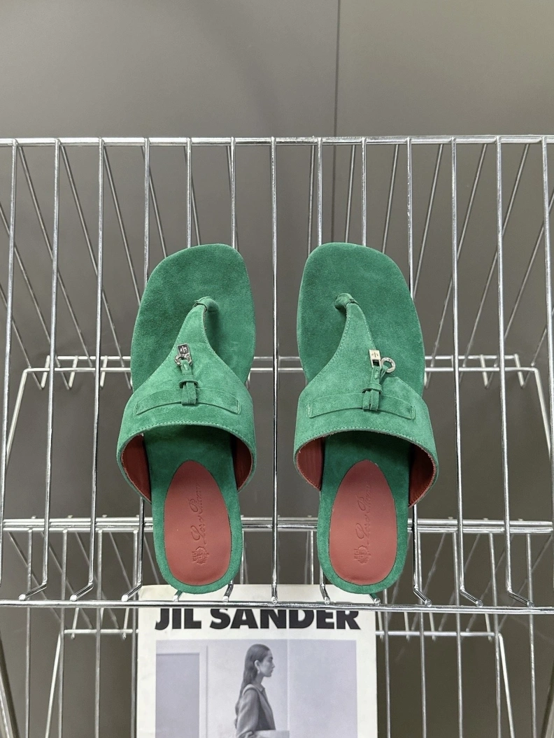 Compact Othxr Slippers 212089