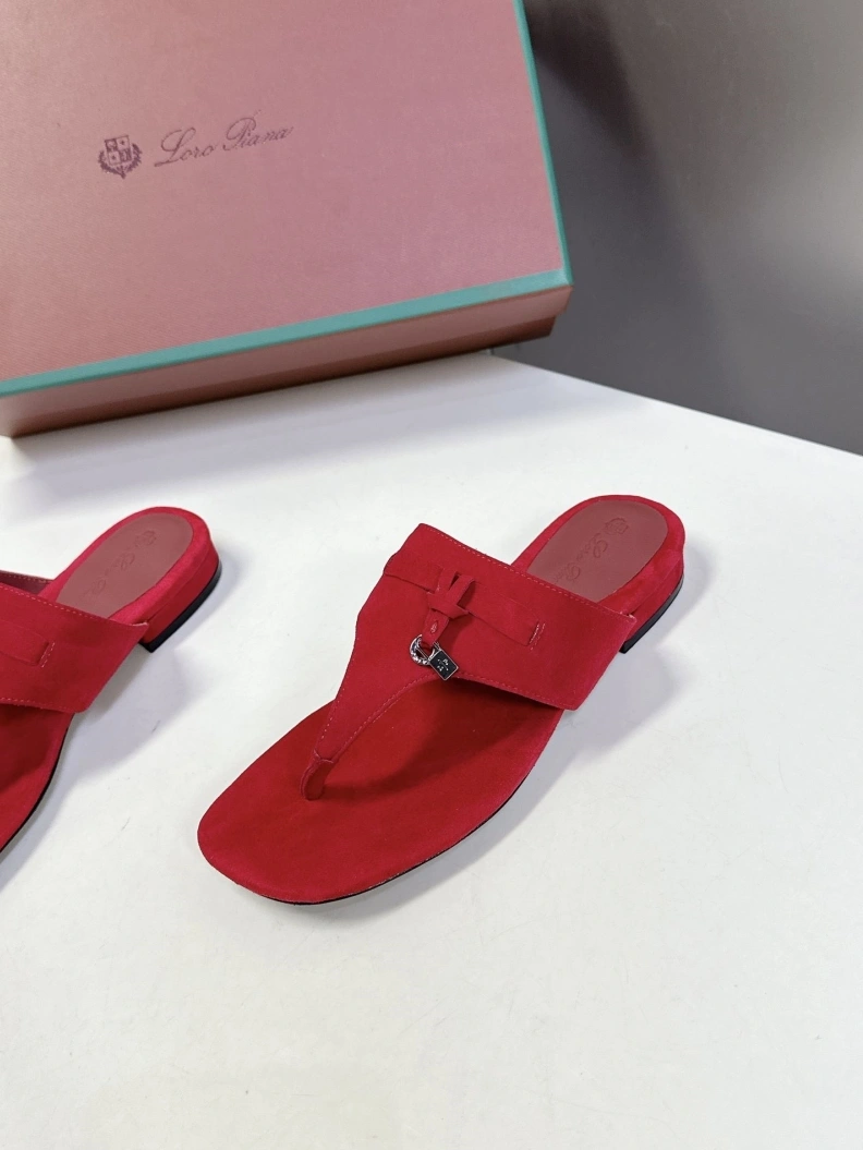 Functional Othxr Slippers 212097