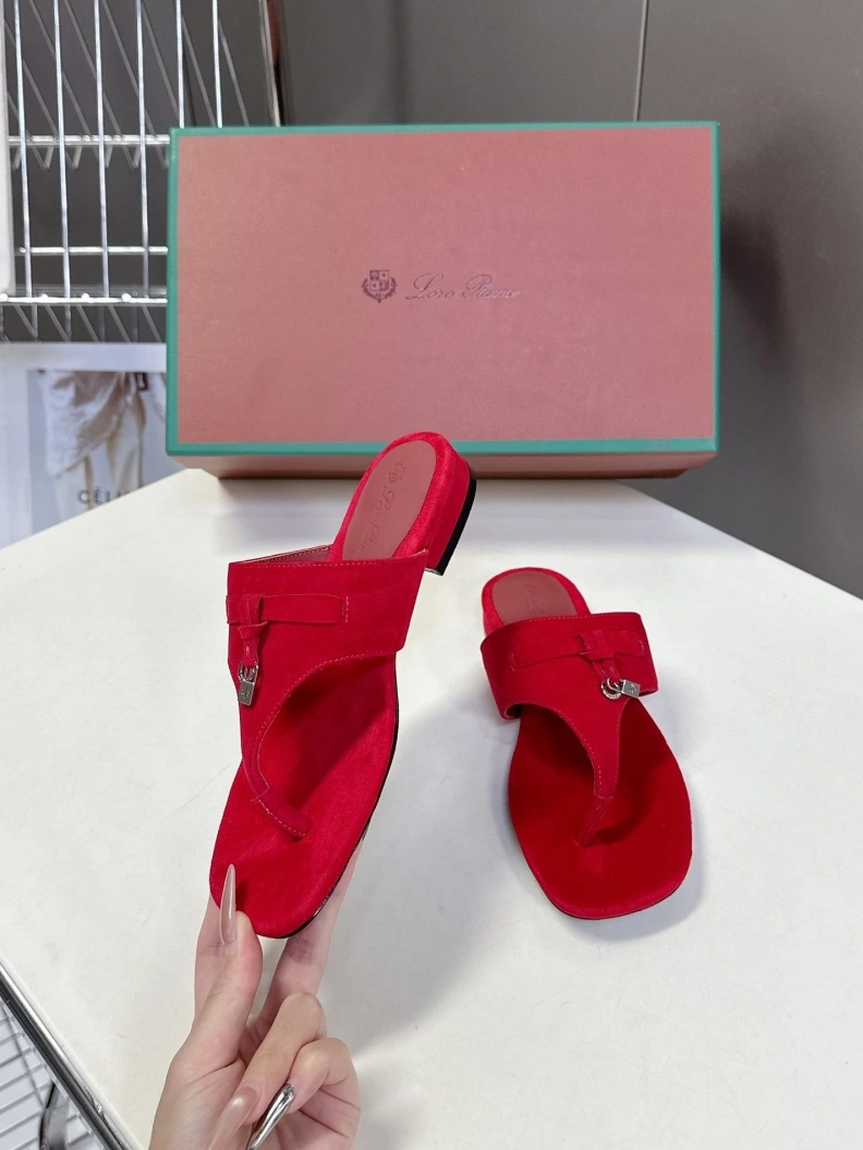 Functional Othxr Slippers 212097