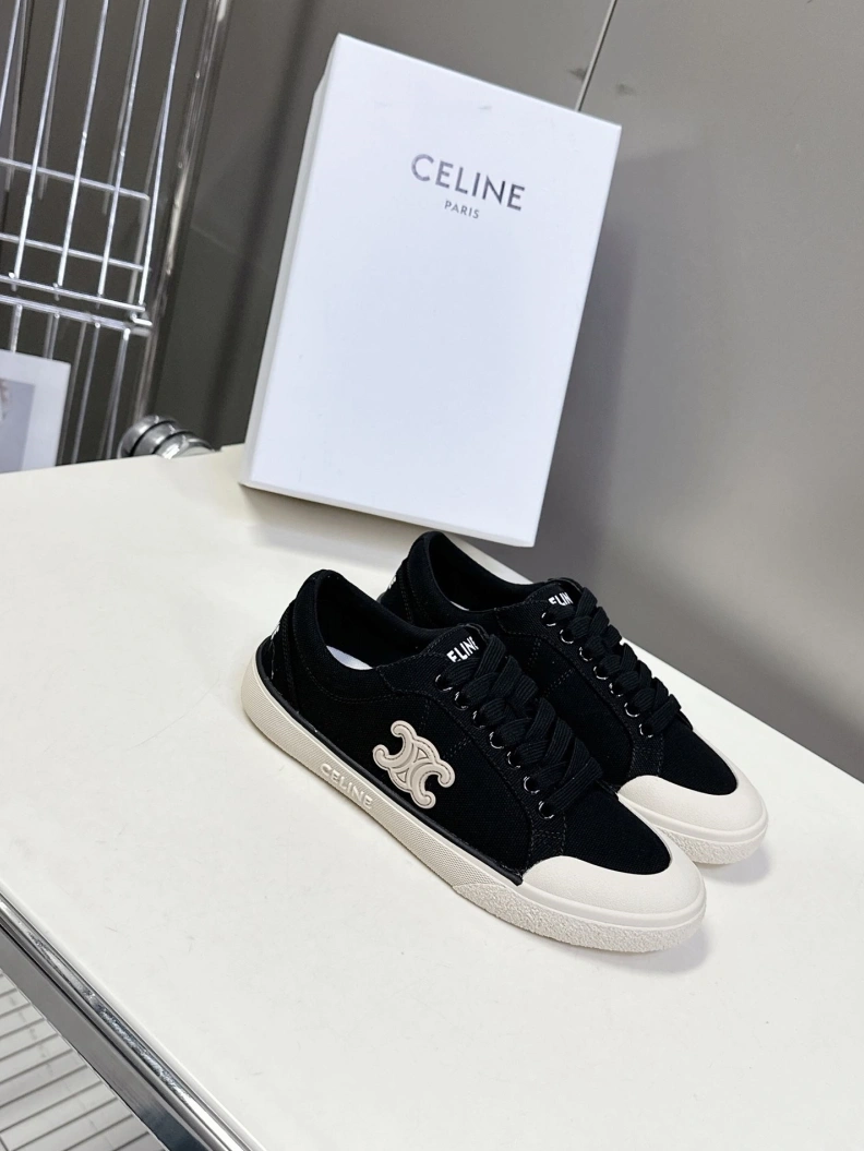 Vibrant Cxlxne Sneakers 116039