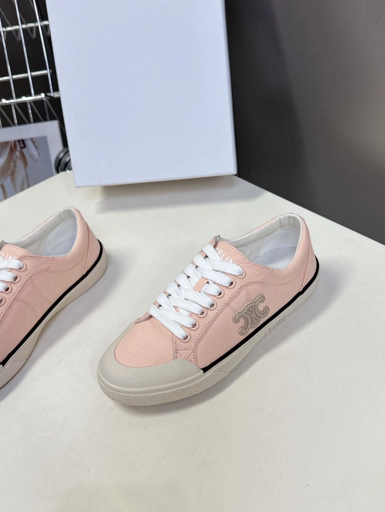 Resilient Cxlxne Sneakers 116040