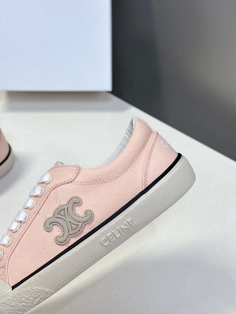 Resilient Cxlxne Sneakers 116040