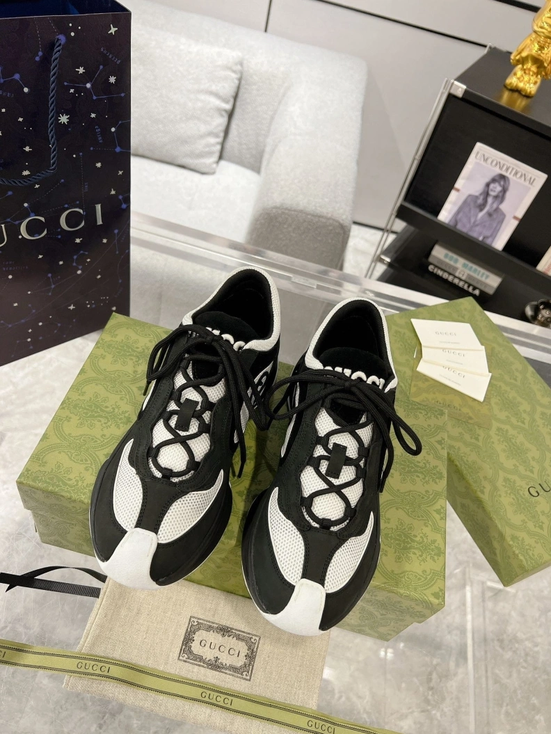 Gxccx Casual Shoes Bright 157320