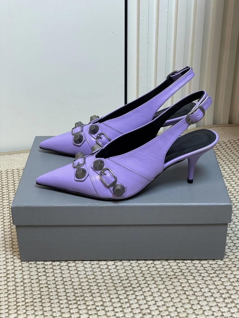 GoAnywhere Bxlxnciaga Sandals 109411