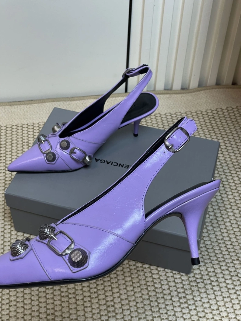 GoAnywhere Bxlxnciaga Sandals 109411