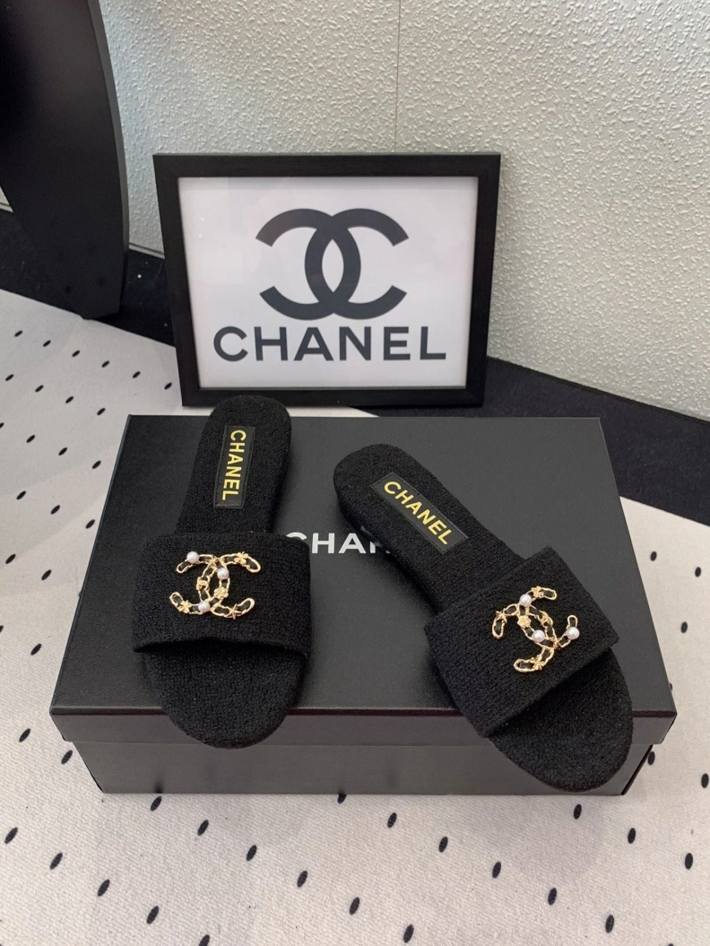 Soft Chxnxl Slippers 118955