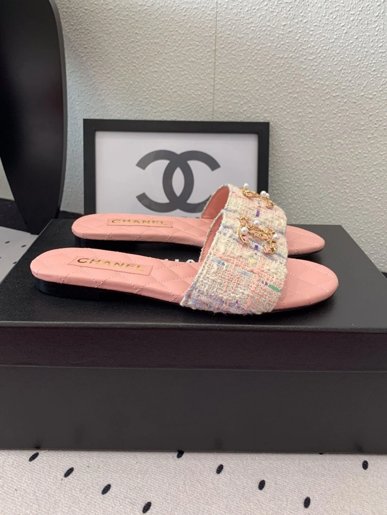 Chxnxl Slippers Vibrant 118975