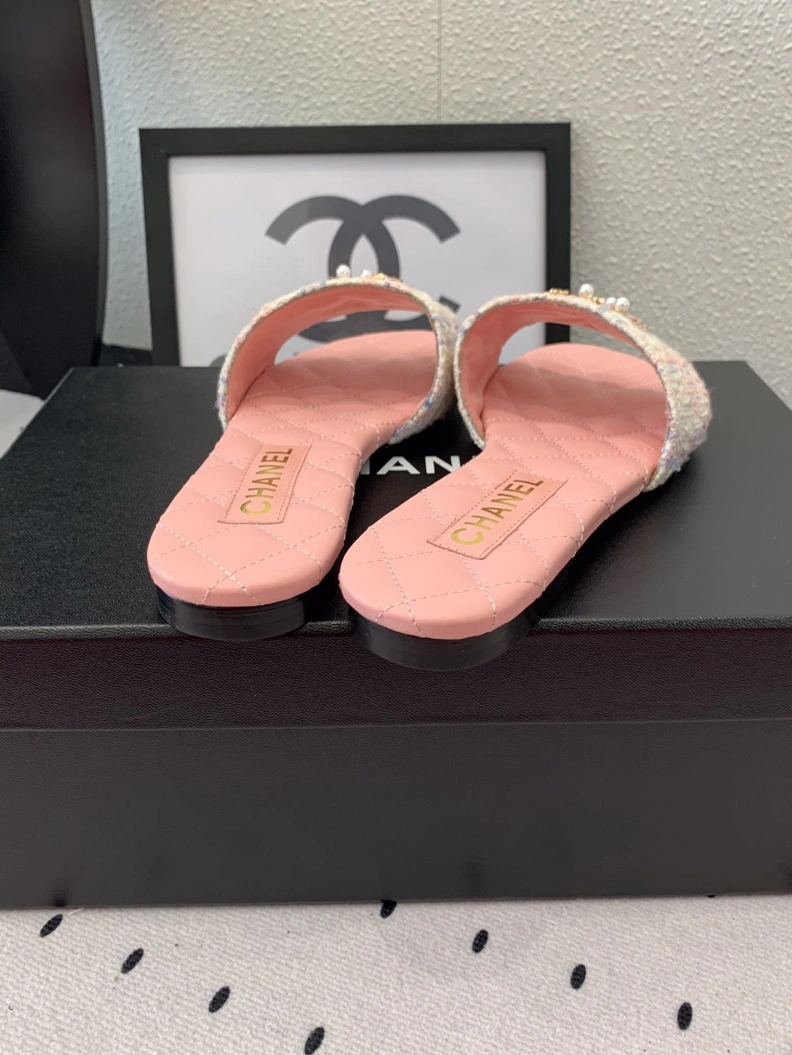 Chxnxl Slippers Vibrant 118975