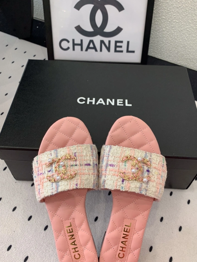 Chxnxl Slippers Vibrant 118975