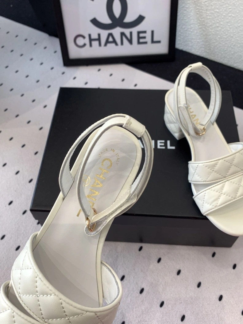 Classic Chxnxl Sandals 119221