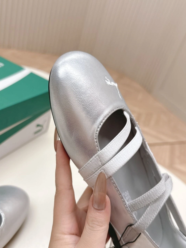 Othxr flat shoes Sleek 212286