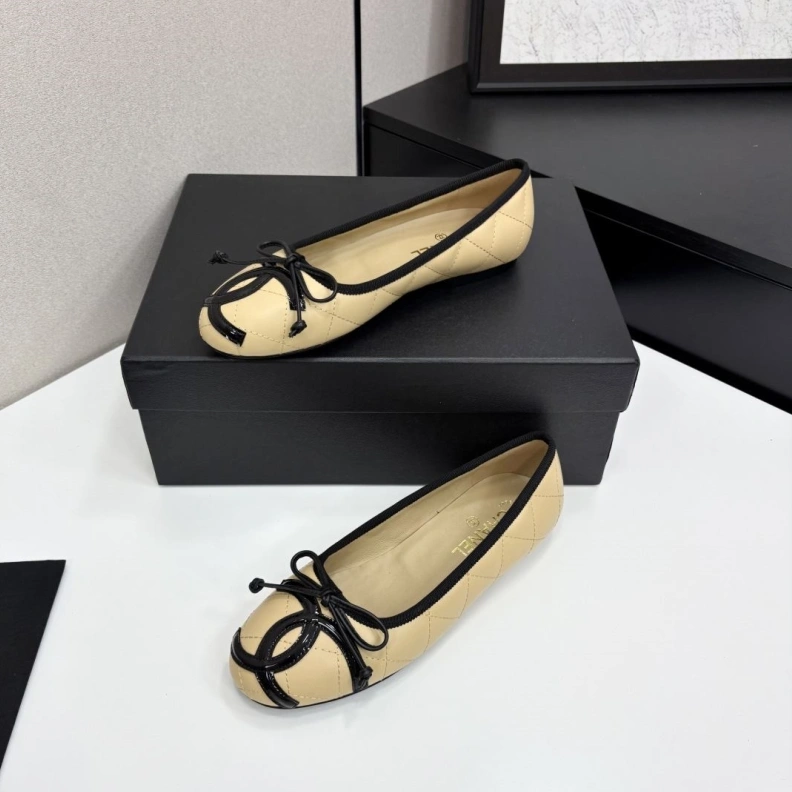 Chxnxl Flat Shoes Bright 119475