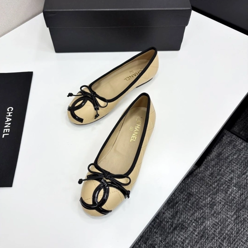 Chxnxl Flat Shoes Bright 119475