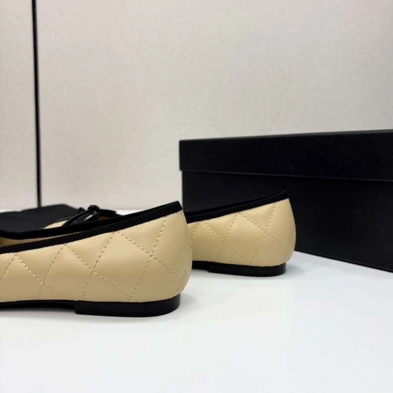 Chxnxl Flat Shoes Bright 119475