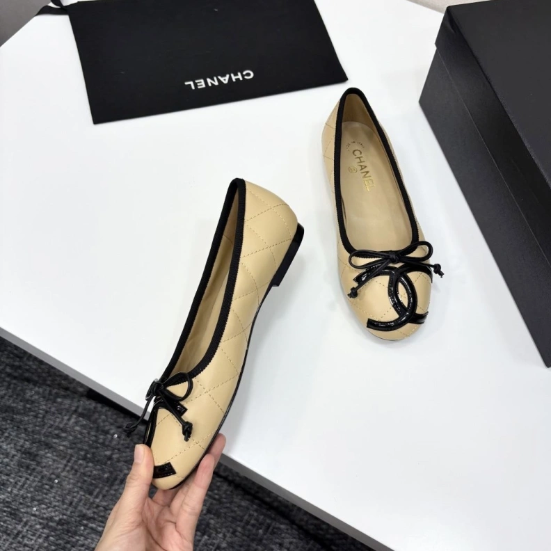 Chxnxl Flat Shoes Bright 119475
