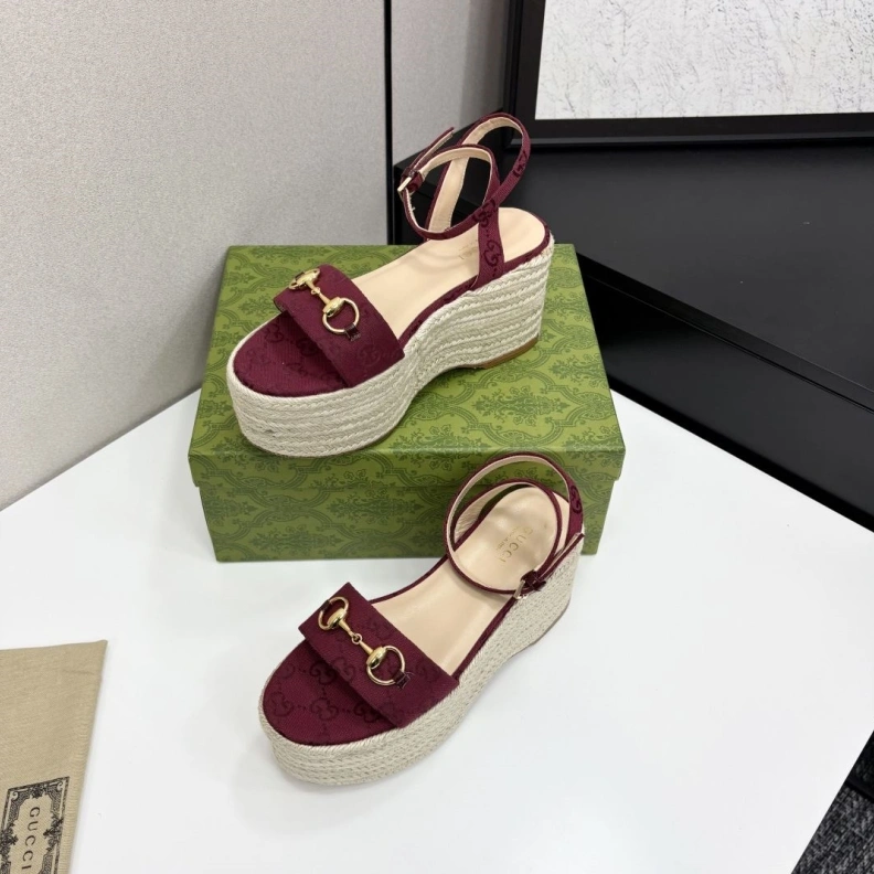 Trendy Gxccx Sandals 157218