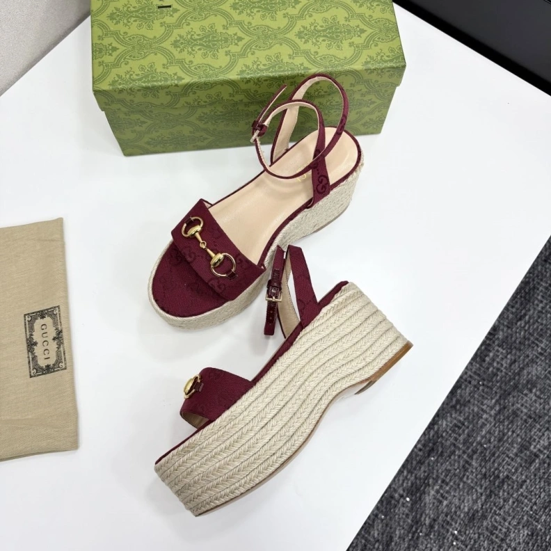 Trendy Gxccx Sandals 157218