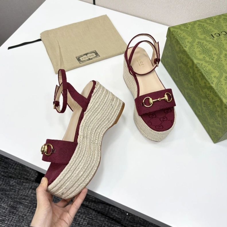 Trendy Gxccx Sandals 157218