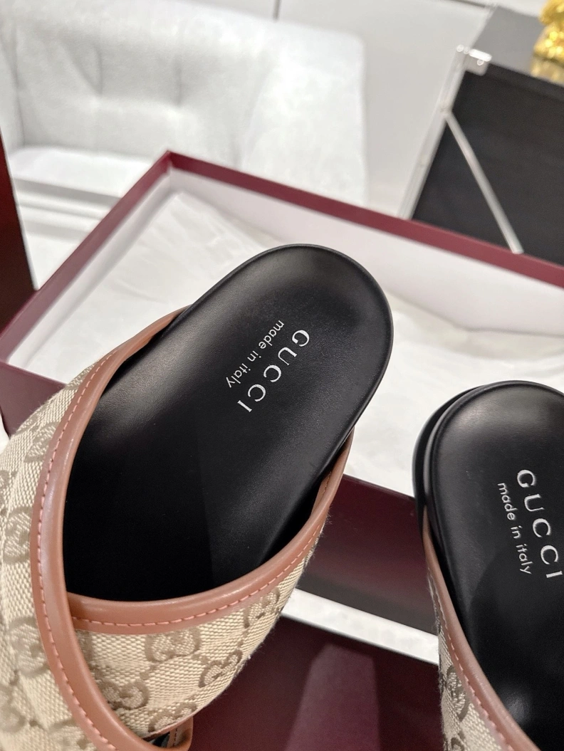 Gxccx Slippers Trendy 157085
