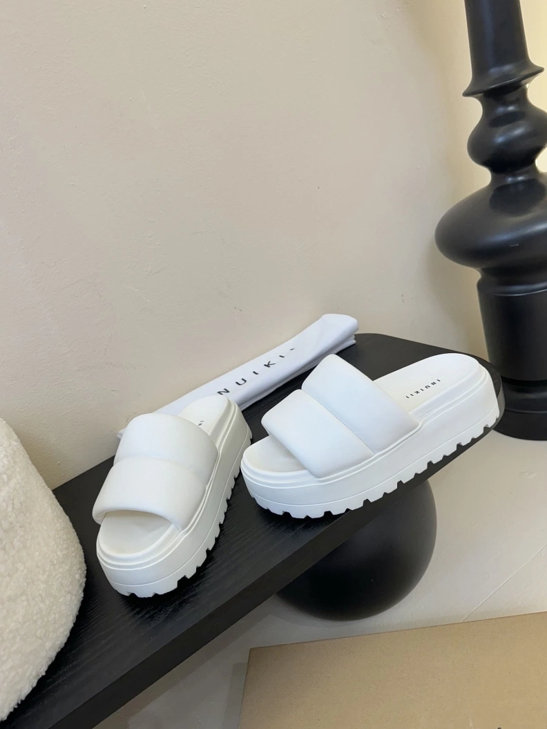 Othxr Slippers ModernLook 212082