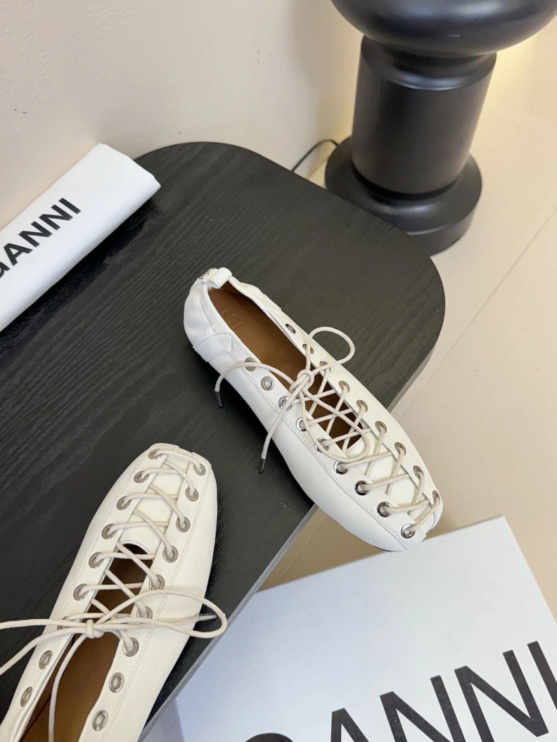 Cozy Othxr flat shoes 212270