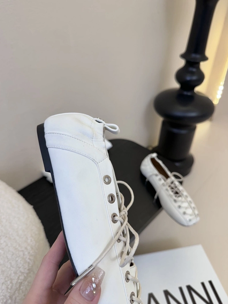 Cozy Othxr flat shoes 212270