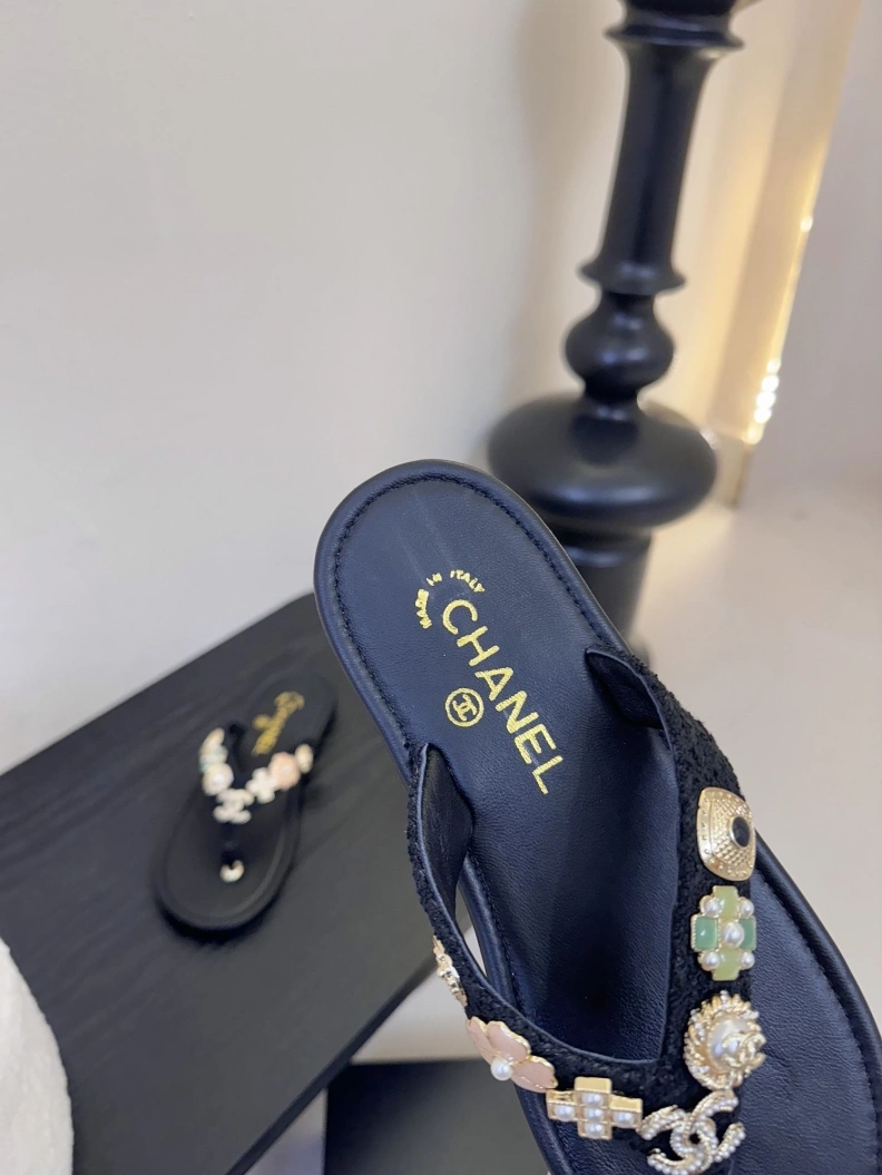 Popular Chxnxl Slippers 118950