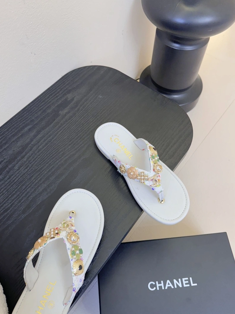 Chxnxl Slippers UrbanStyle 118947