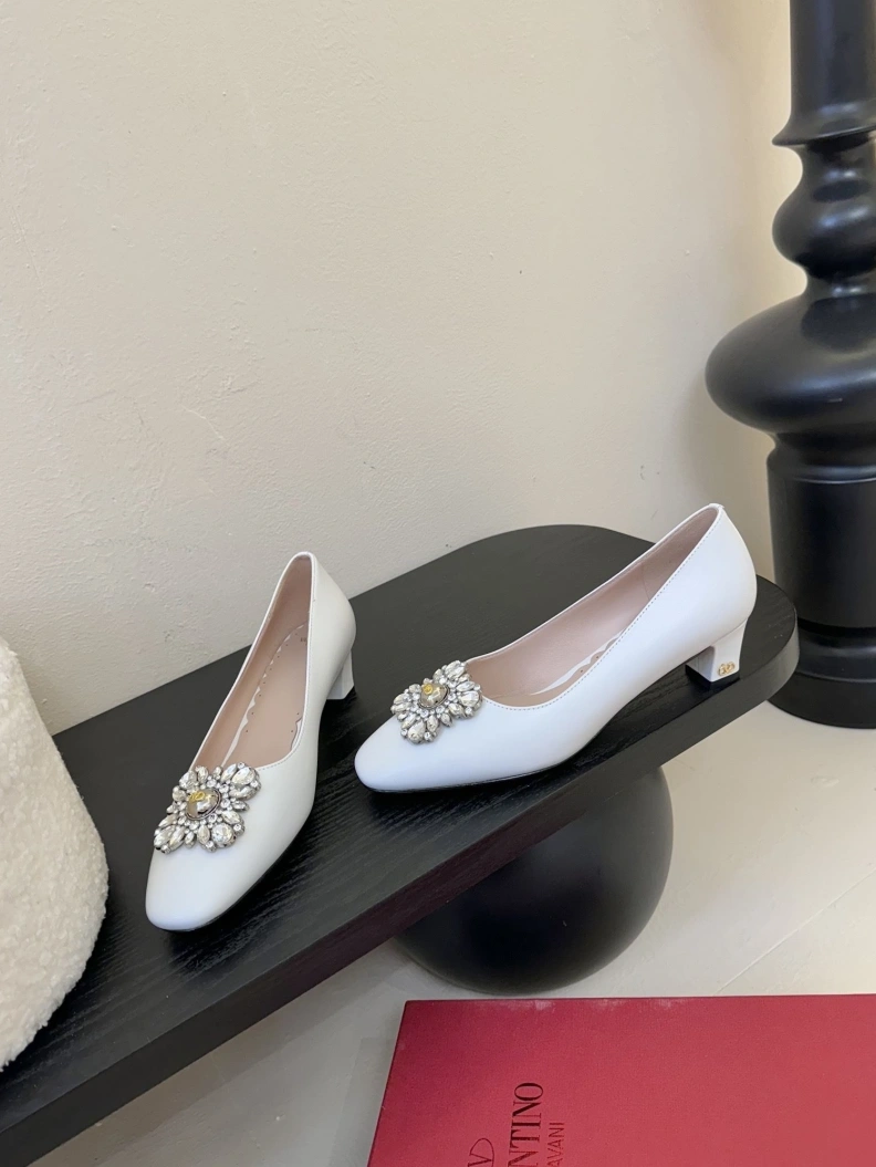 NewStyle Vxlxntino flat shoes 229572
