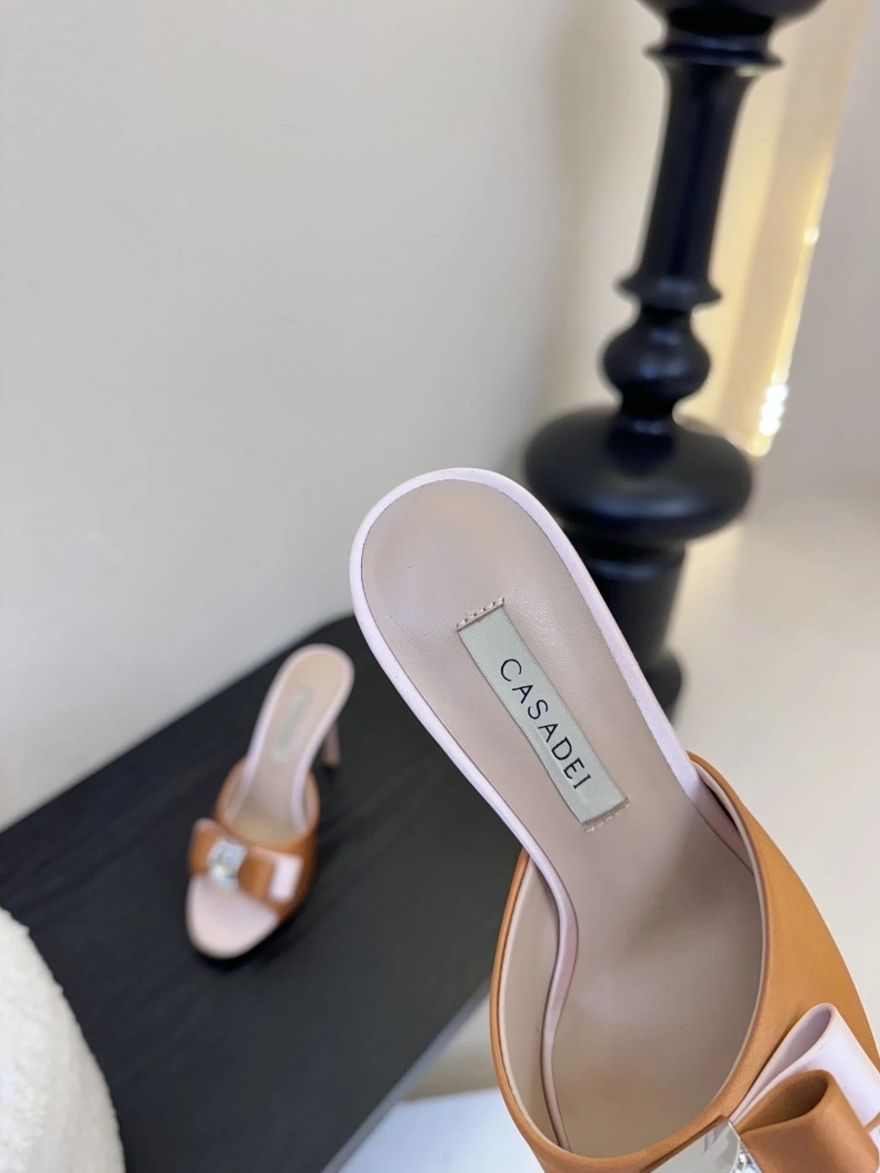 WellDesigned Othxr Sandals 212154